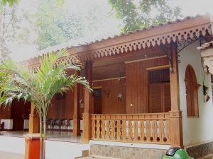 10 Contoh Gambar Rumah Betawi Minimalis7